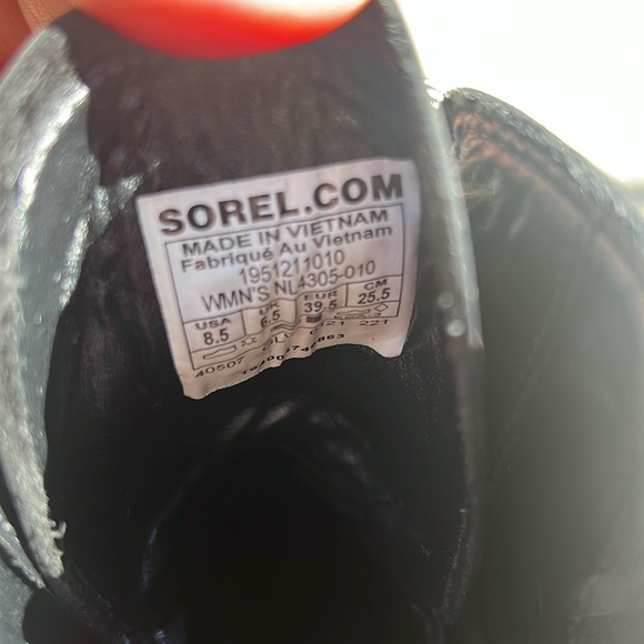 SOREL Brex Lace Boots, size 8.5 - Picture 6 of 7